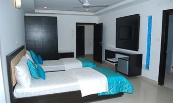 Dwarka Palace Samalkha ภายนอก รูปภาพ